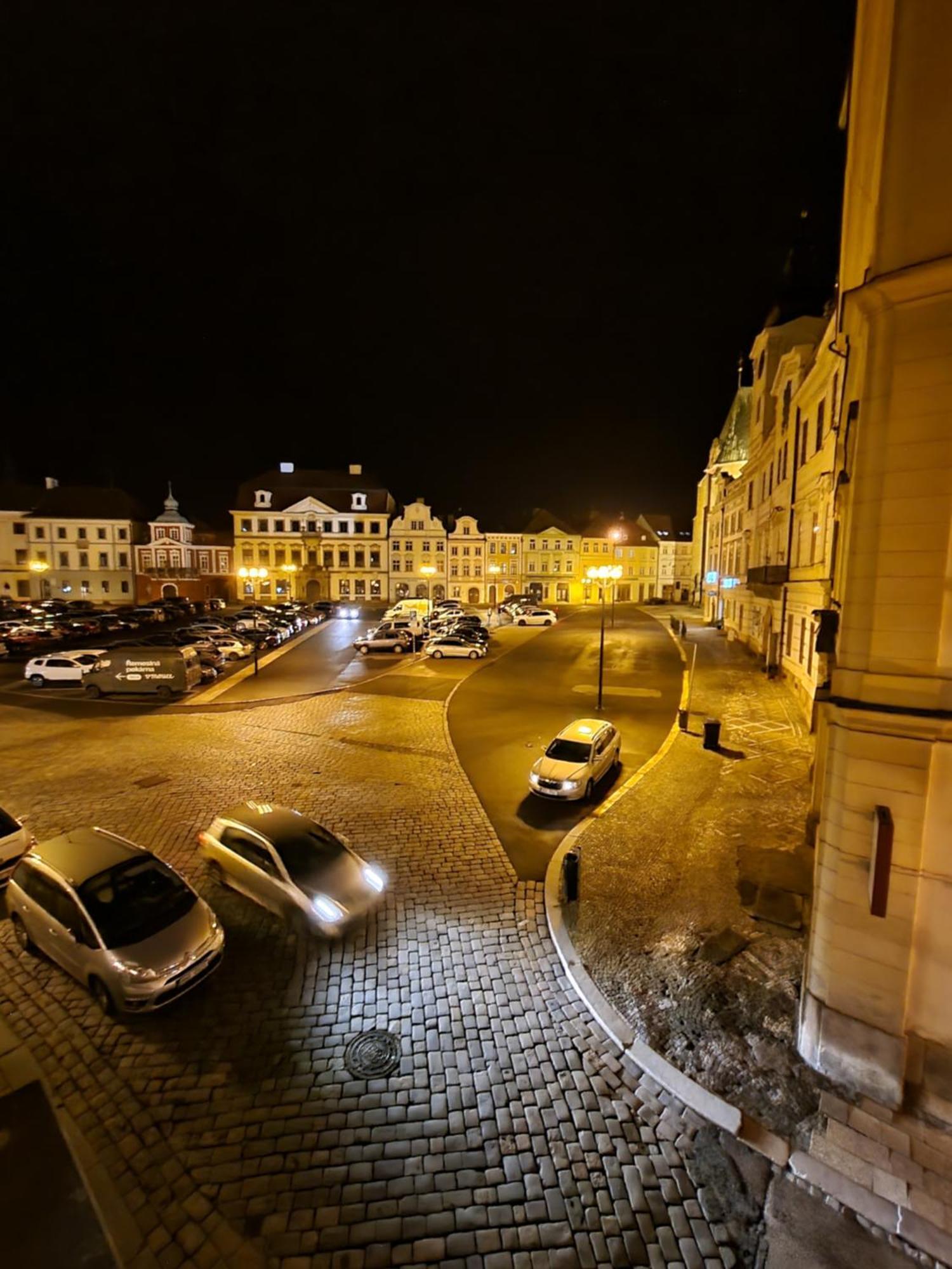 Apartment Romanticke V Podkrovi Na Velkem Namesti, Wi-fi, Netflix *